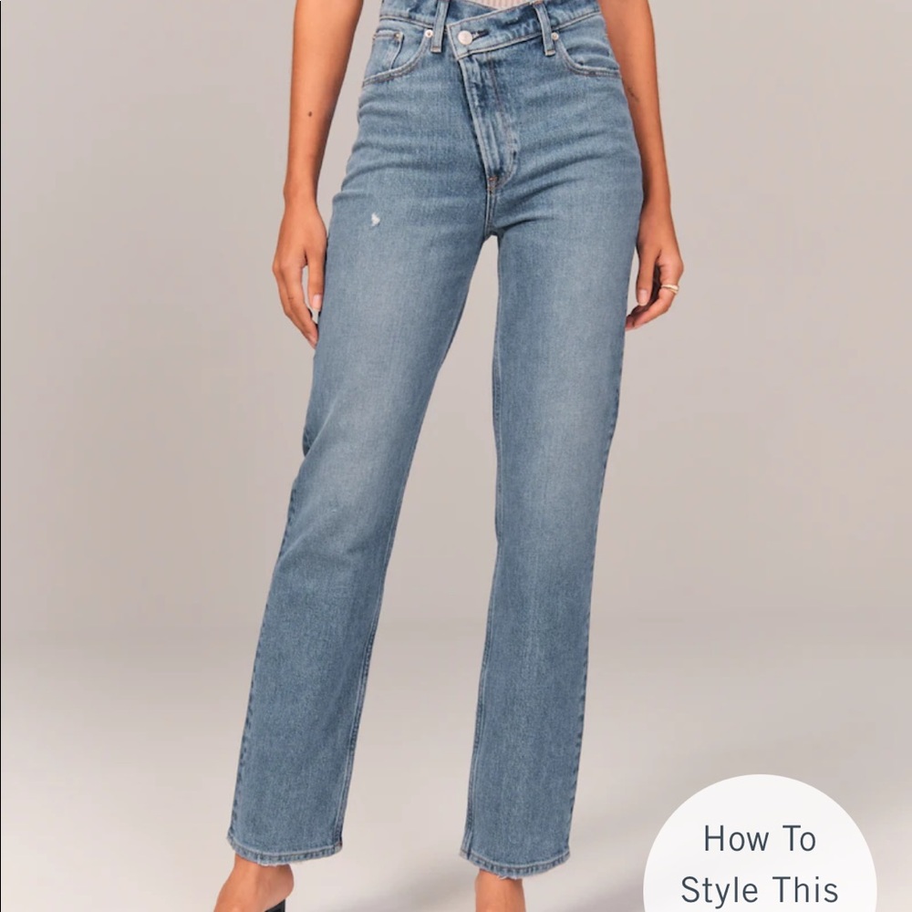 STRAIGHT LEG HIGH RISE 90s ABERCROMBIE JEANS - worn once